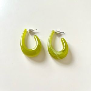 Candy color resin huggie earring, green